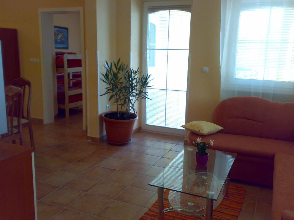 Apartments And Rooms With View On Bled Room photo