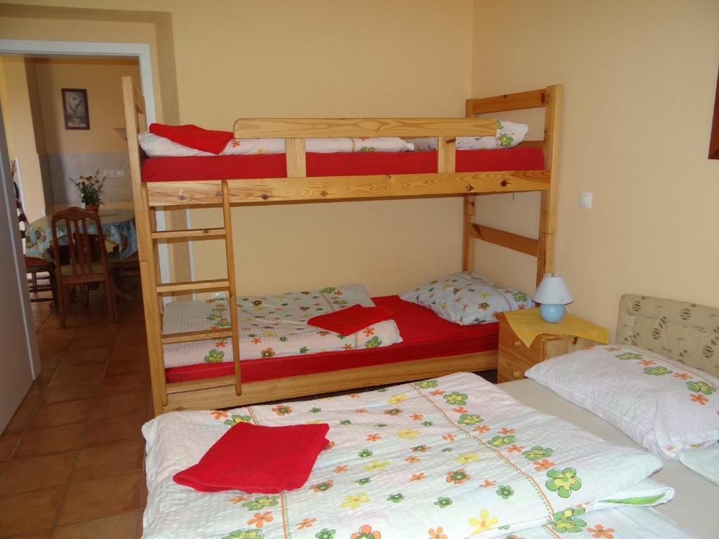 Apartments And Rooms With View On Bled Room photo